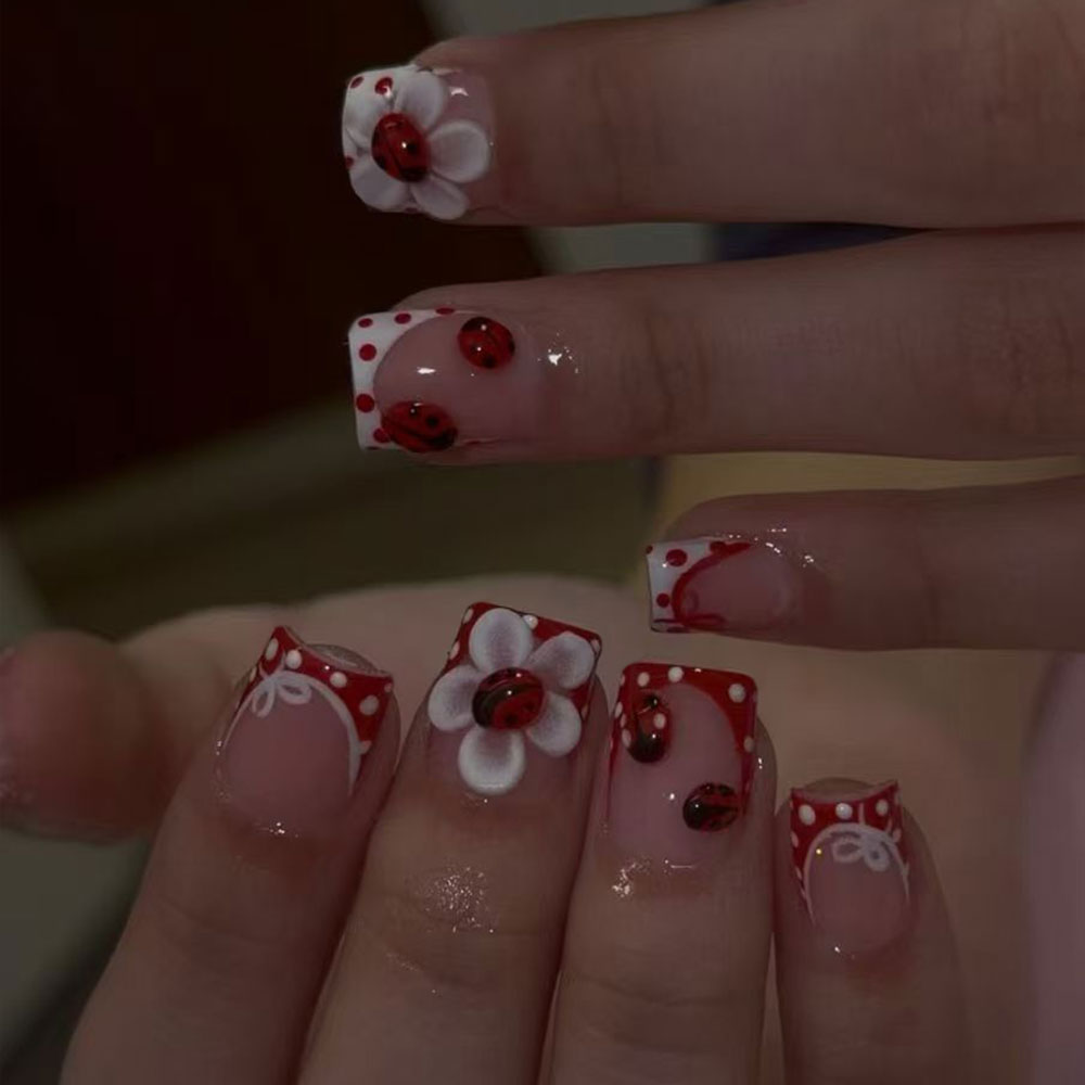 Nail Art Halal - 24 штуки в наборе. Прямоугольные 3D-гелевые